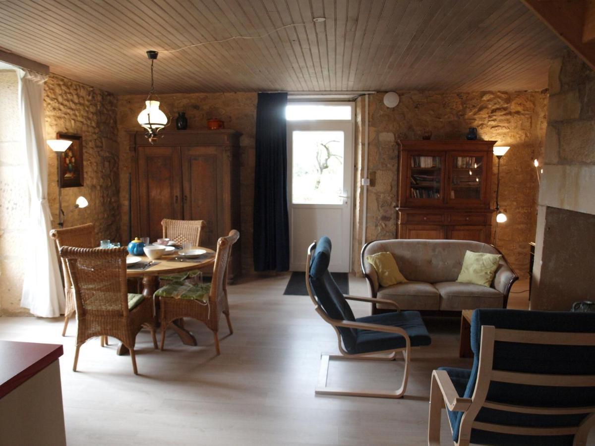Cozy Cottage In Aquitaine With Private Swimming Pool Peyzac-le-Moustier 외부 사진