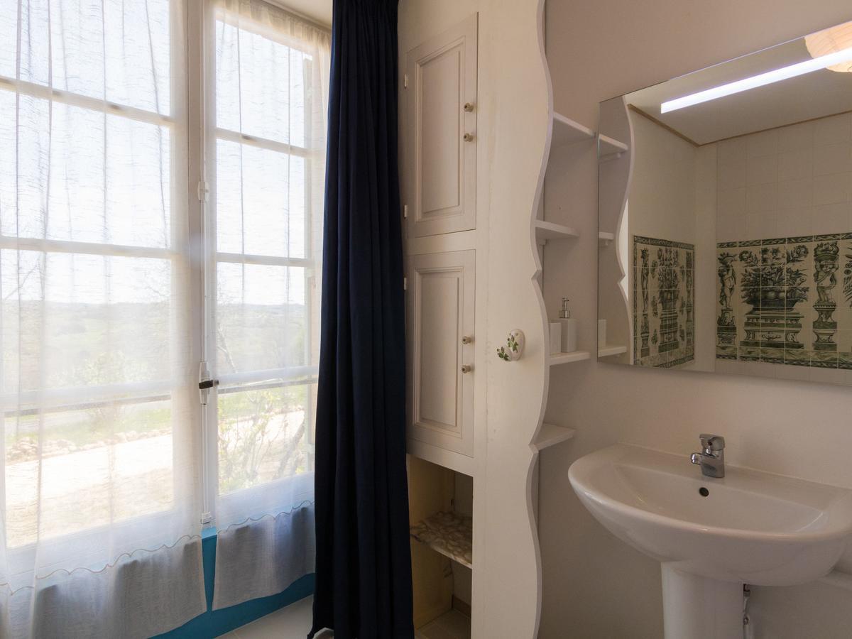 Cozy Cottage In Aquitaine With Private Swimming Pool Peyzac-le-Moustier 외부 사진